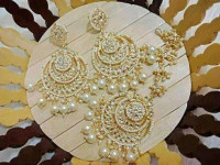 Indian Kundan Jewelry Set
