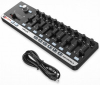Worlde EasyControl.9 Mini USB MIDI Controller