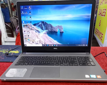 Dell Inspiron 15 5000 Series Core i7 6th Gen Laptop