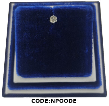 18K 130ml Gold & 3-Cent Diamond Nose Pin