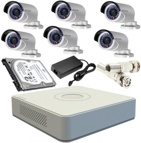 CCTV Package 8CH DVR 6 Piece Camera 19" Monitor
