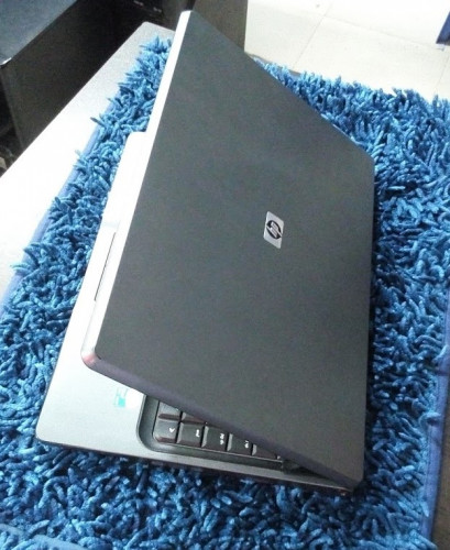 HP 520 Core 2 Duo 2GB RAM 14 Inch Screen Laptop